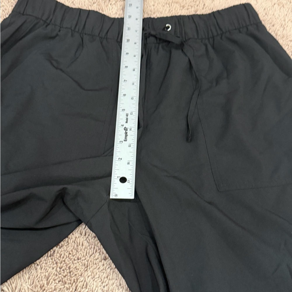 Large old navy stretchtech lightweight pants crop… - image 6